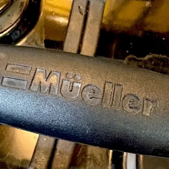 3-Quart Mueller Sapphire Ultraclad Pan with Lid - Picture 4 of 7